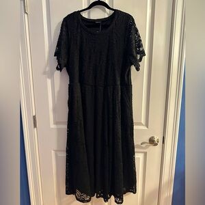 Torrid midi lace fit and flare dress. Black size 3 new with tags NWT